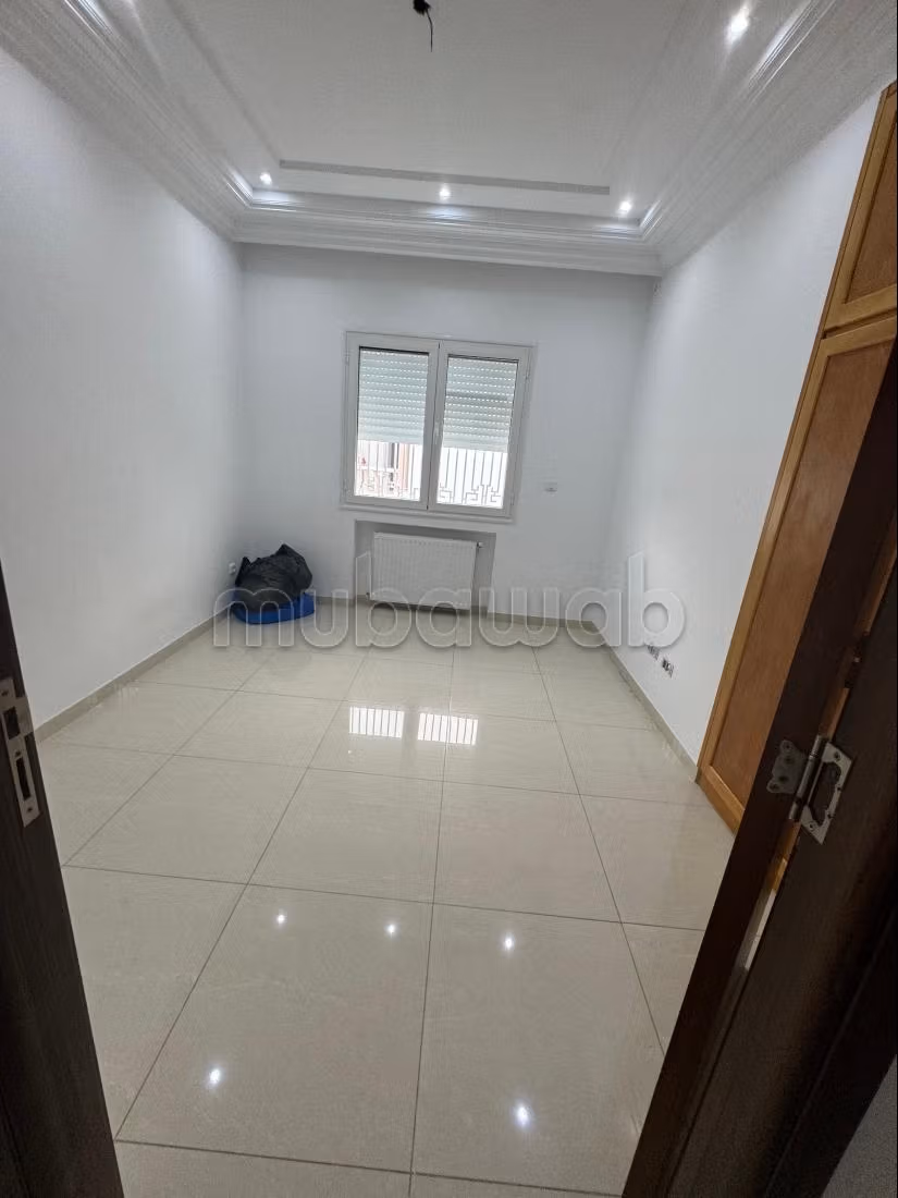 Somptueuse maison à vendre à Borj Cedria. 7 belles chambres. Bien meublé