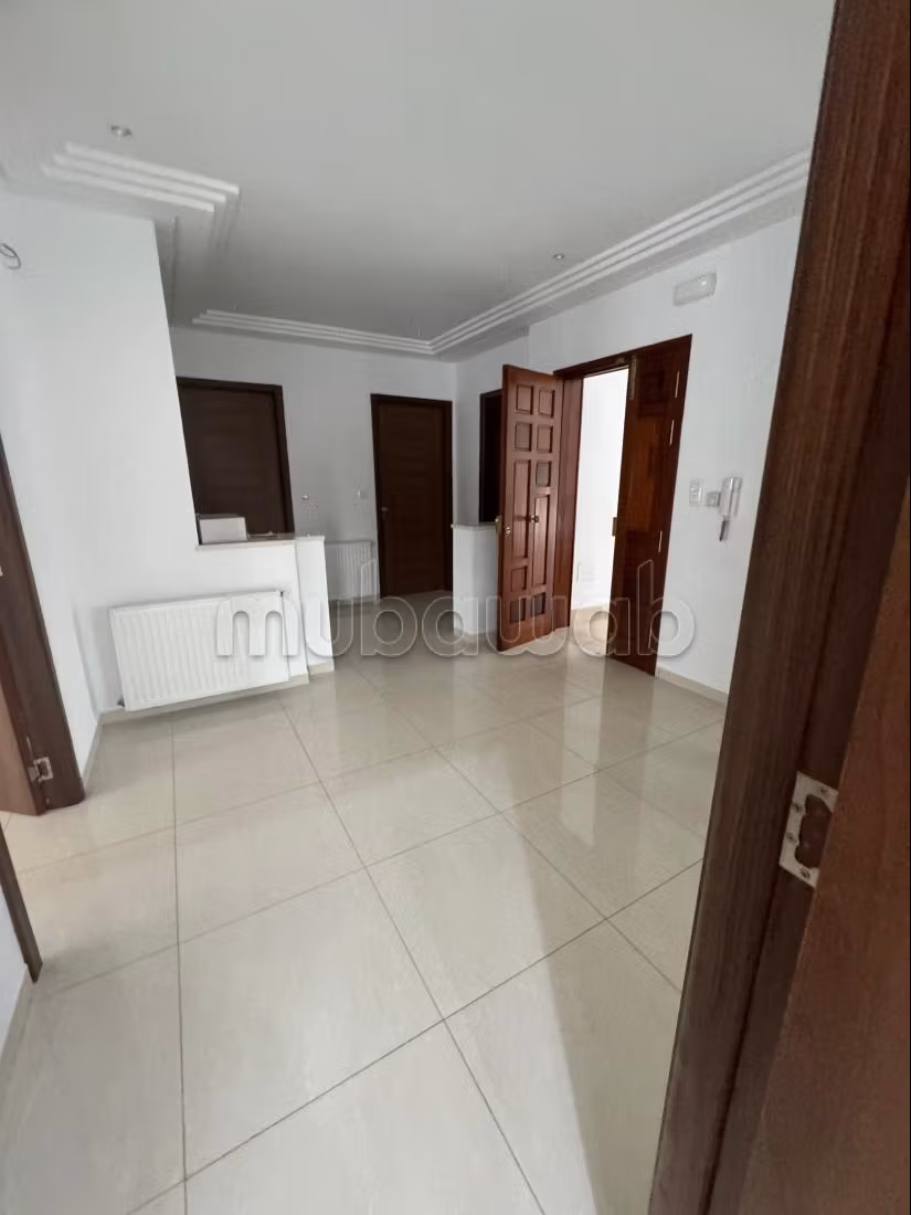 Somptueuse maison à vendre à Borj Cedria. 7 belles chambres. Bien meublé