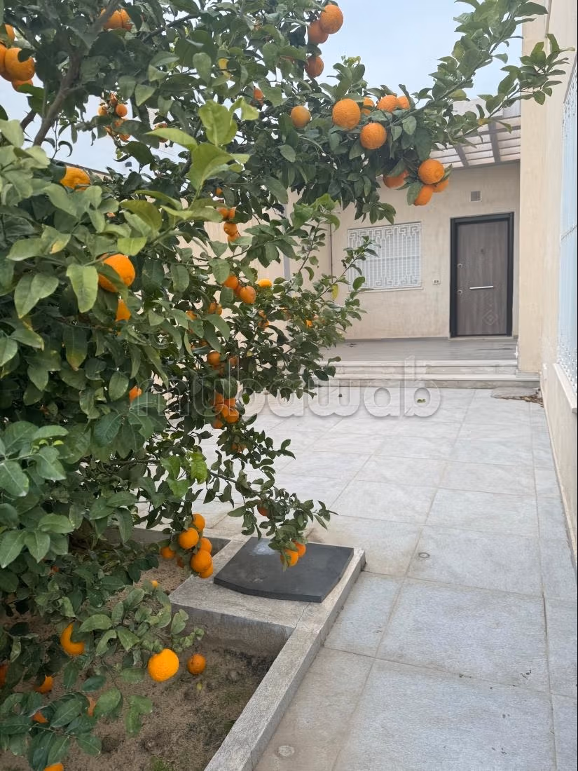 Somptueuse maison à vendre à Borj Cedria. 7 belles chambres. Bien meublé
