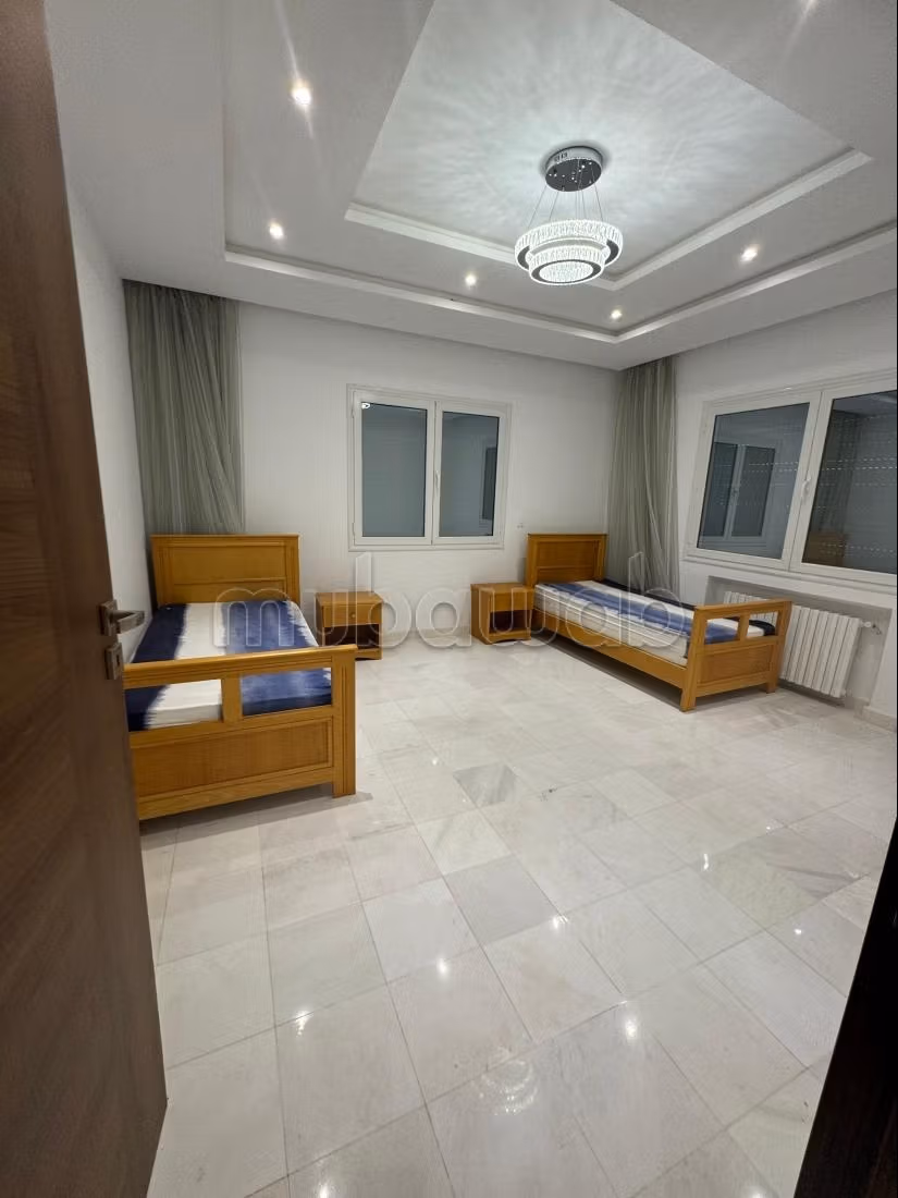 Somptueuse maison à vendre à Borj Cedria. 7 belles chambres. Bien meublé