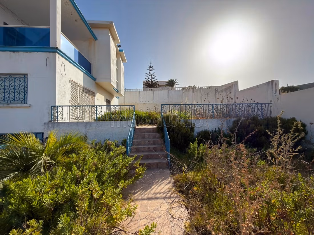 Villa a vendre vue mer oued alyene