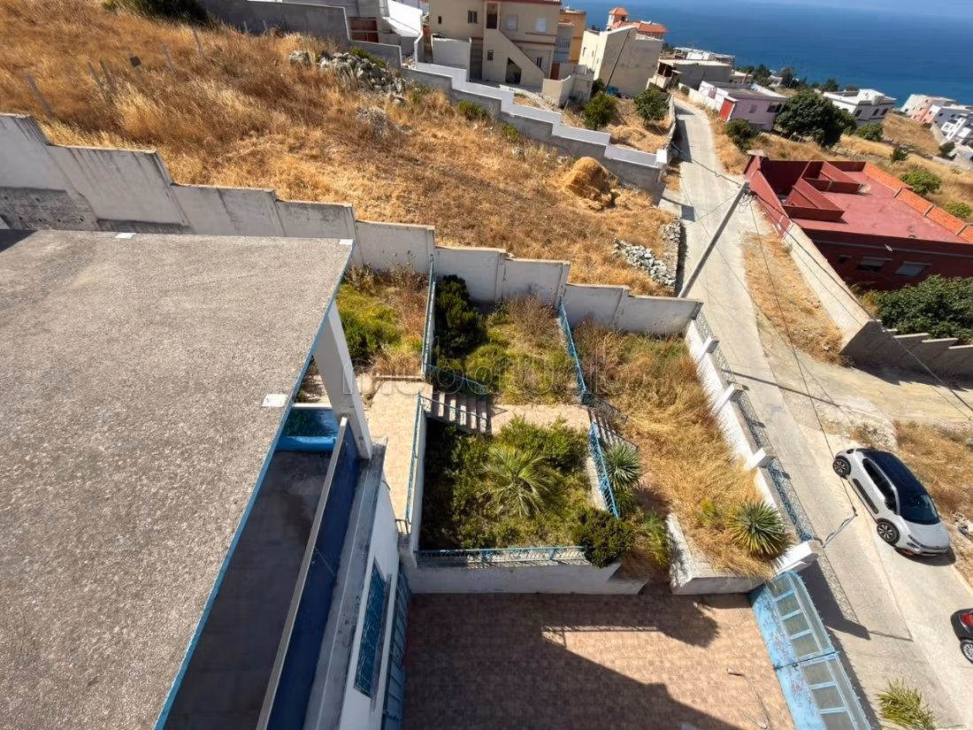 Villa a vendre vue mer oued alyene