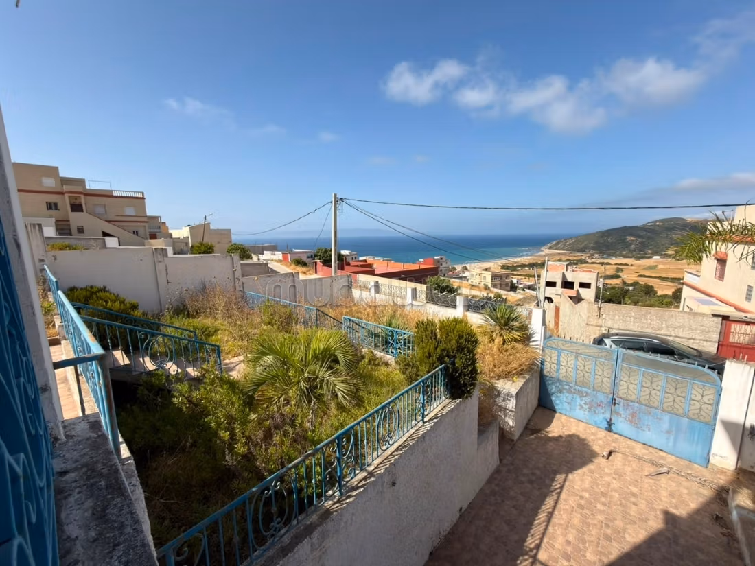 Villa a vendre vue mer oued alyene