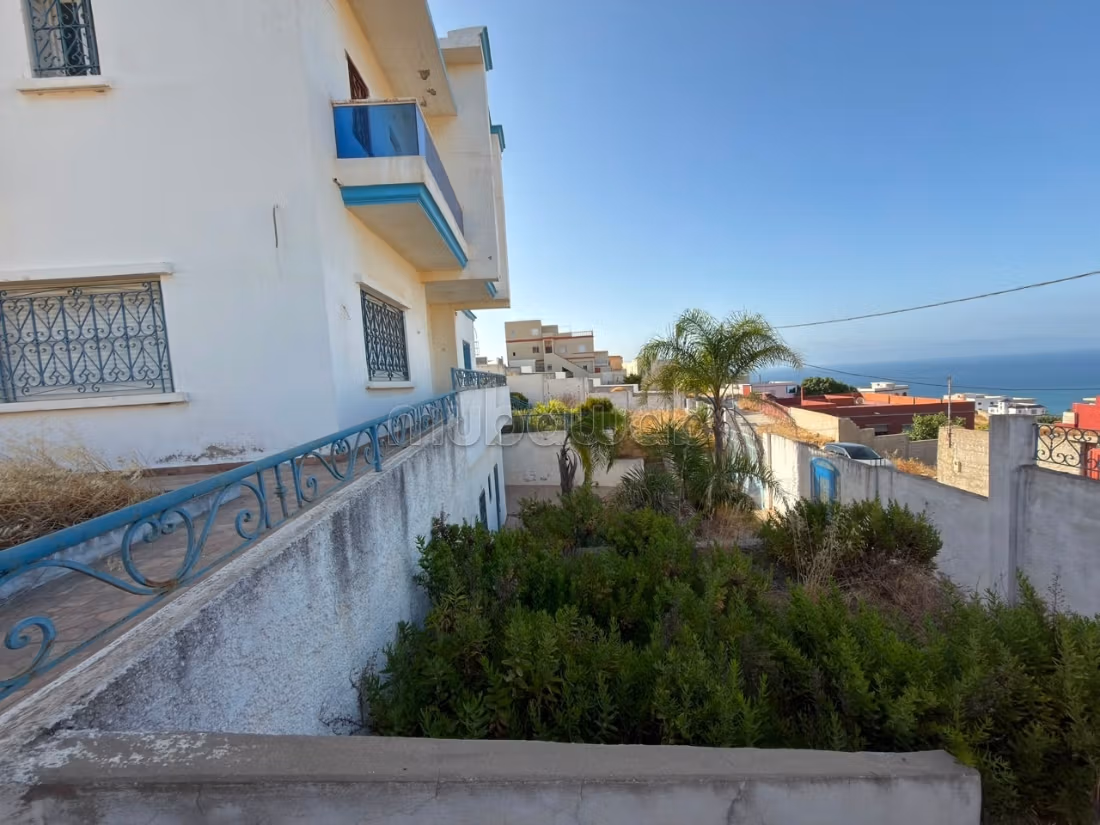 Villa a vendre vue mer oued alyene