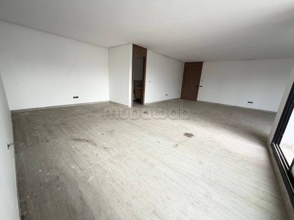 Beautiful office for rent in Oasis. Total area 76 m². Elevator and parking spaces