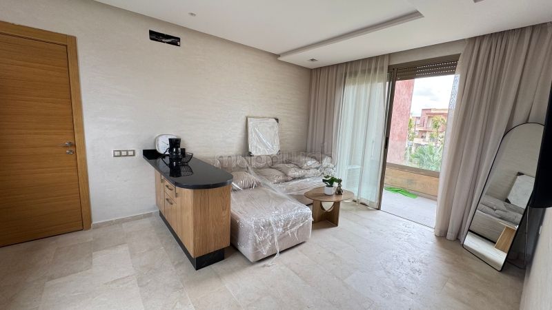 Appartement 1 chambre neuf à la location longue durée 
argan golf