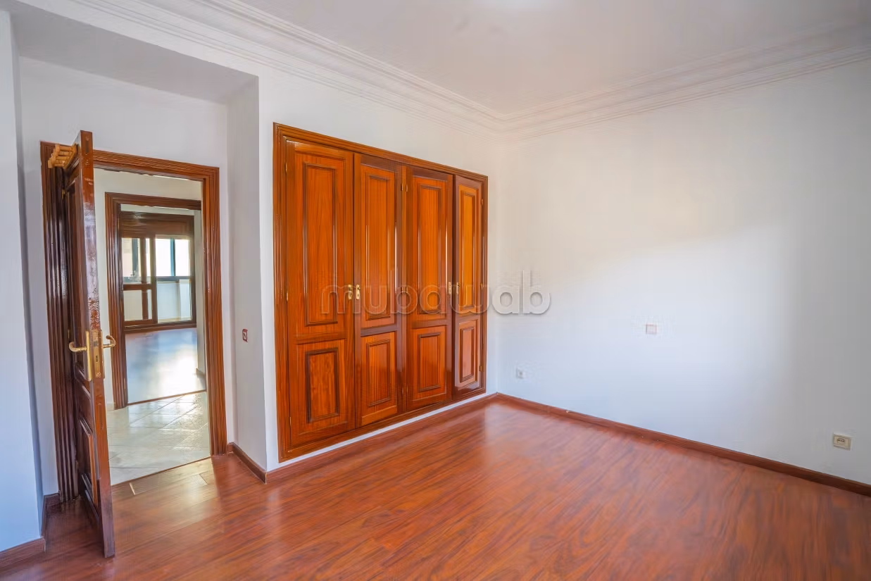 Appartement 161 m² à Les Hôpitaux — 11