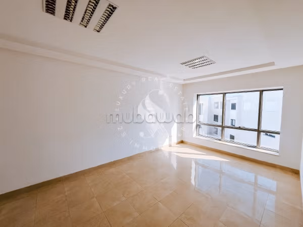 À louer – Bureau fonctionnel 102 m²