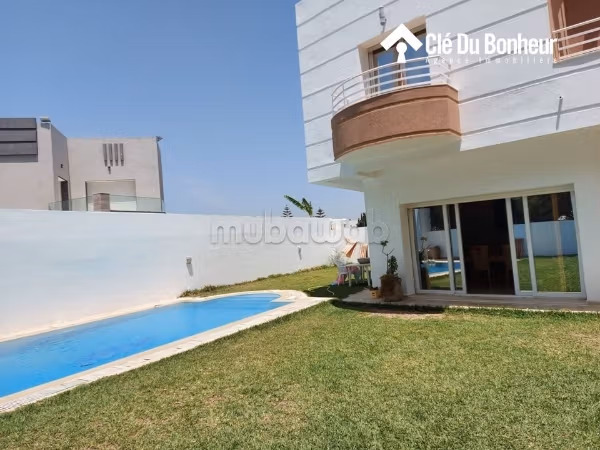 Superb spacious villa with pool in Yasmine Hammamet