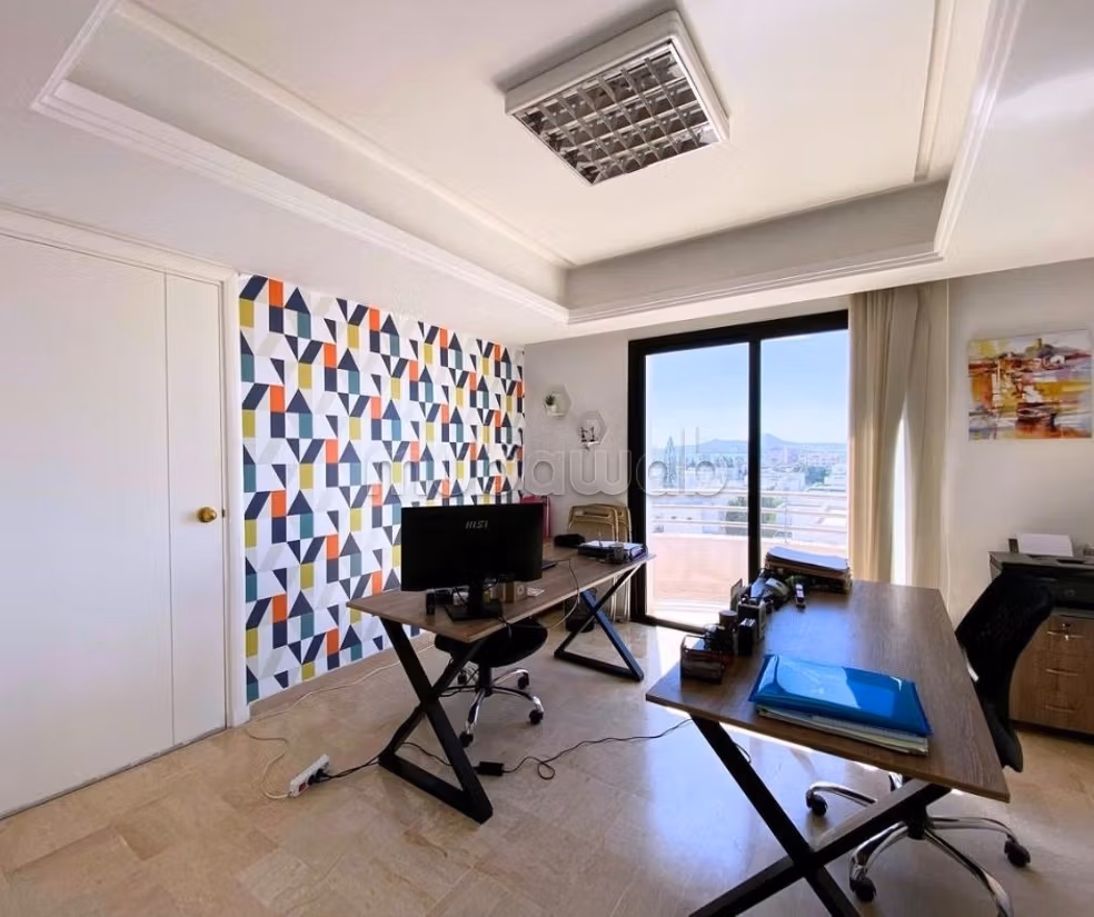 FOR RENT - Office H4