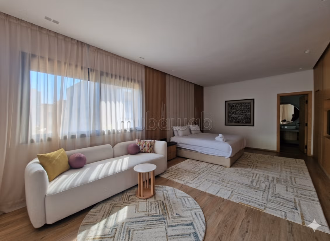Luxurious Villa with Pool for Long-Term Rent at Noria Golf