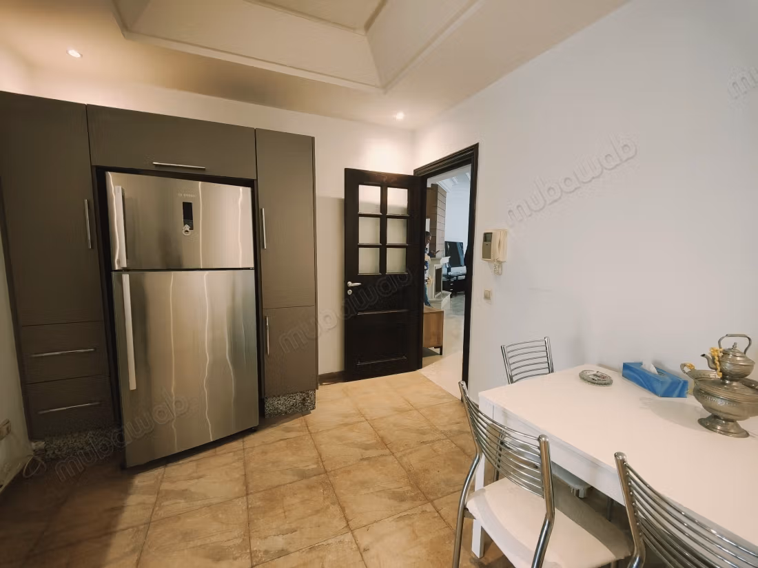 Beautiful apartment for rent in Racine. Total area 210 m²