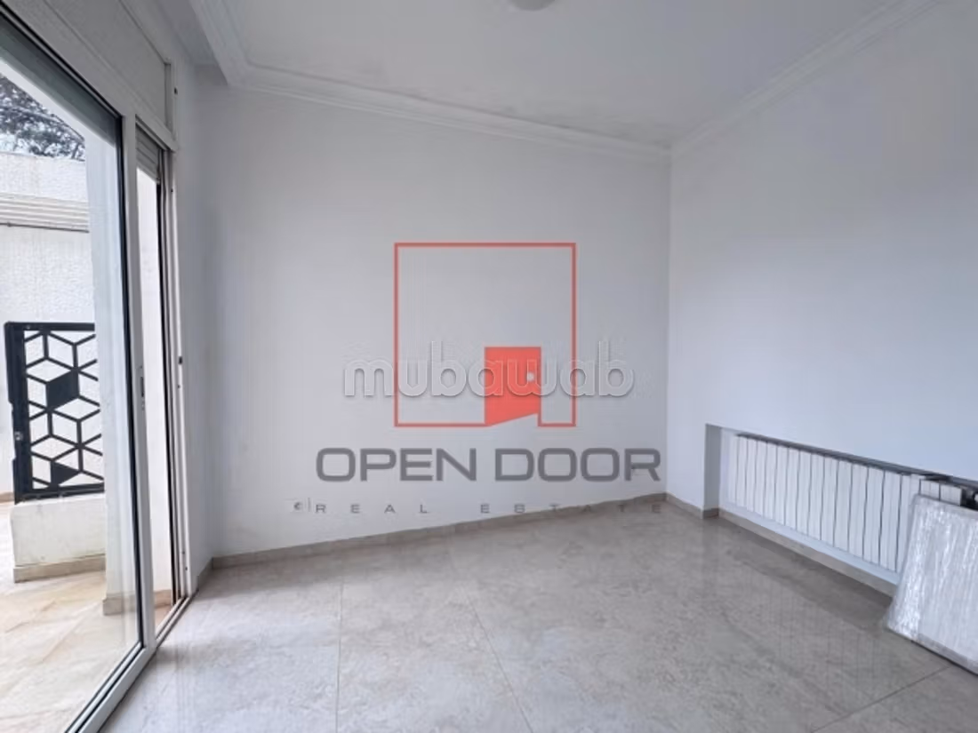 S3 Apartment with Sea View in La Marsa