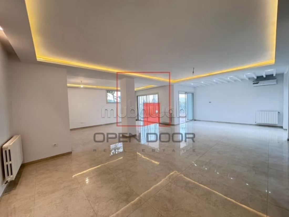 S3 Apartment with Sea View in La Marsa
