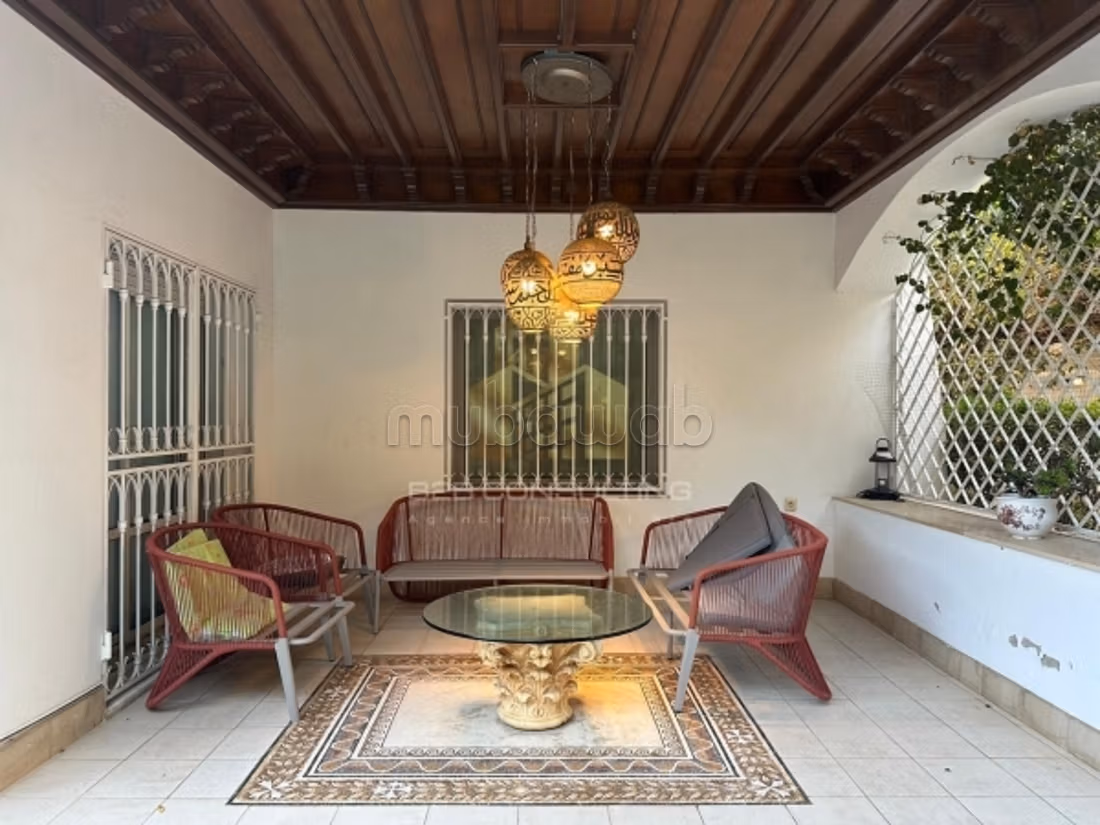 A louer villa meublée à Carthage