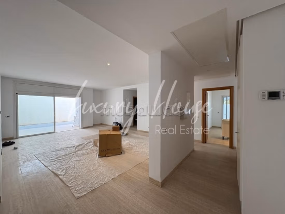 Ground floor S2 with terrace in Marsa