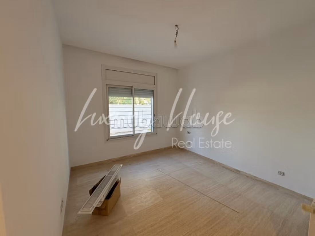 Ground floor S2 with terrace in Marsa