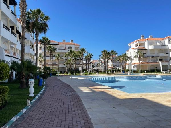 Apartamento en venta en Sidi Rahal con vista a la piscina