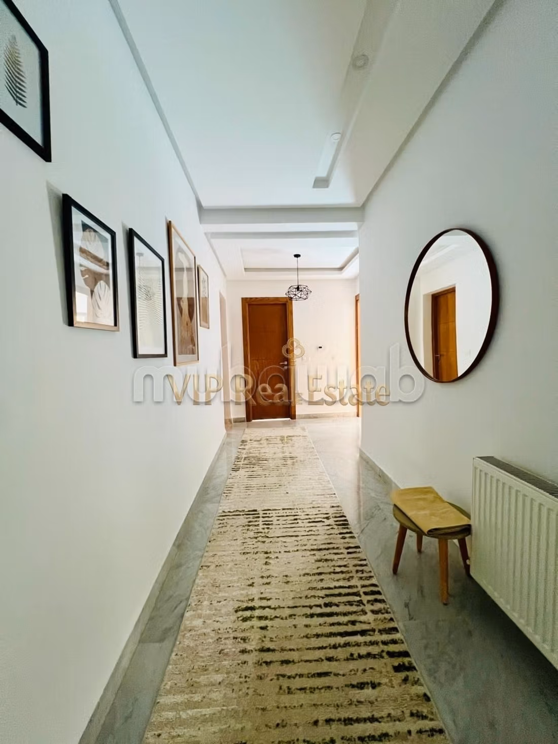 In vendita un duplex S3 con piscina a Gammarth