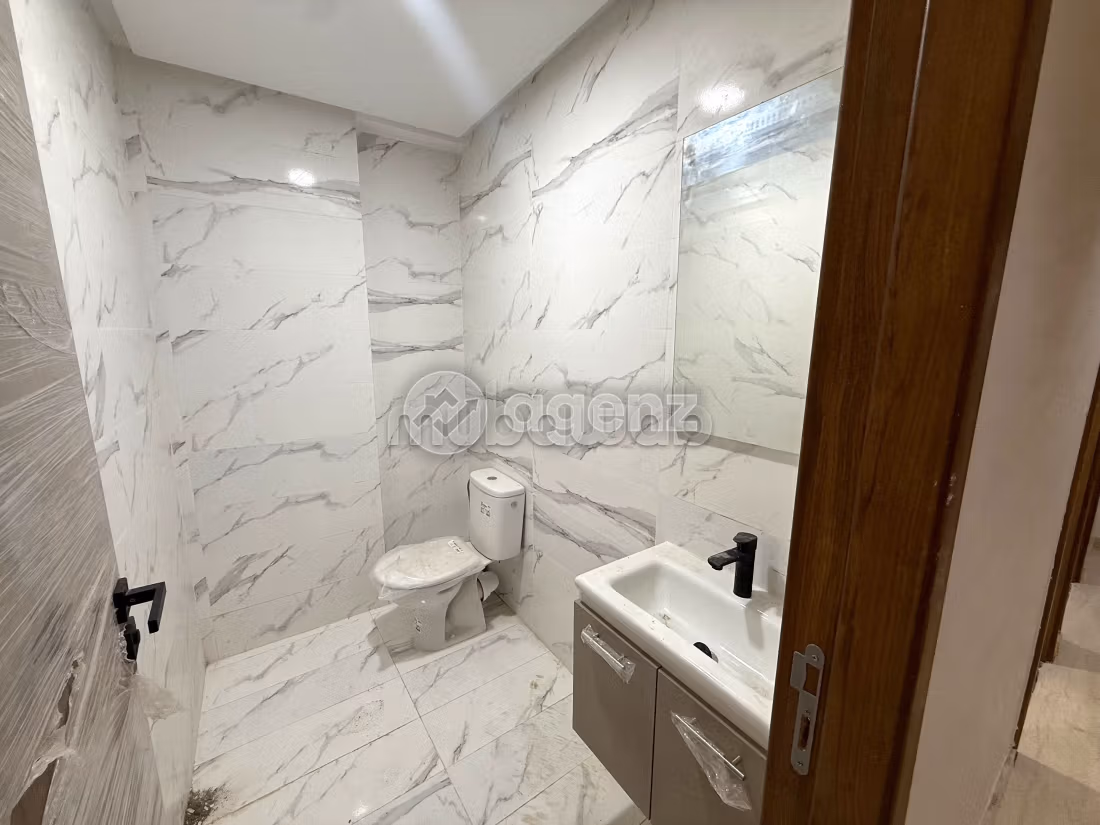 Apartamento en venta de 72 m², 2 habitaciones Otro Dar Bouazza