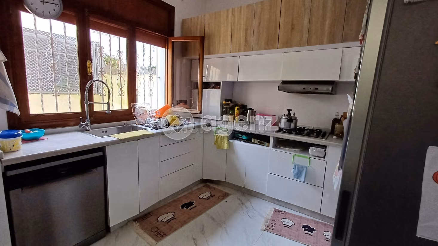 Villa à louer 203 m², 6 chambres Hay Riad Rabat