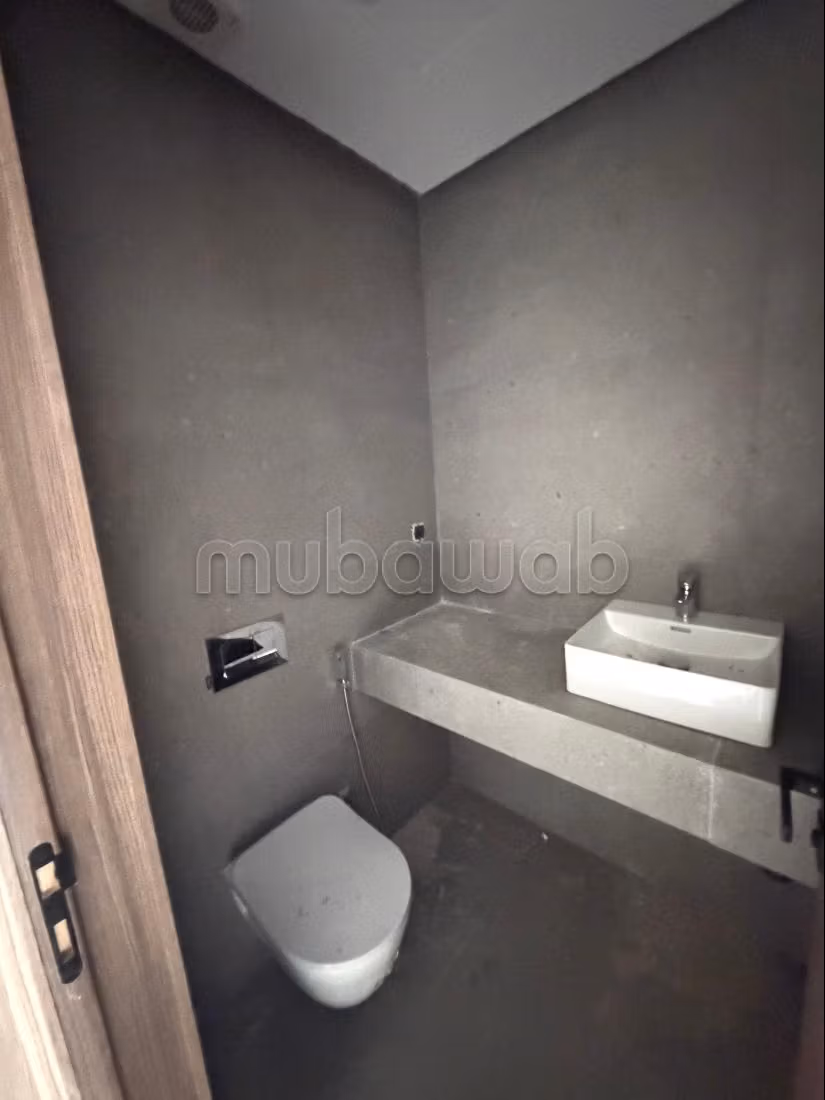 Studio premium à saisir