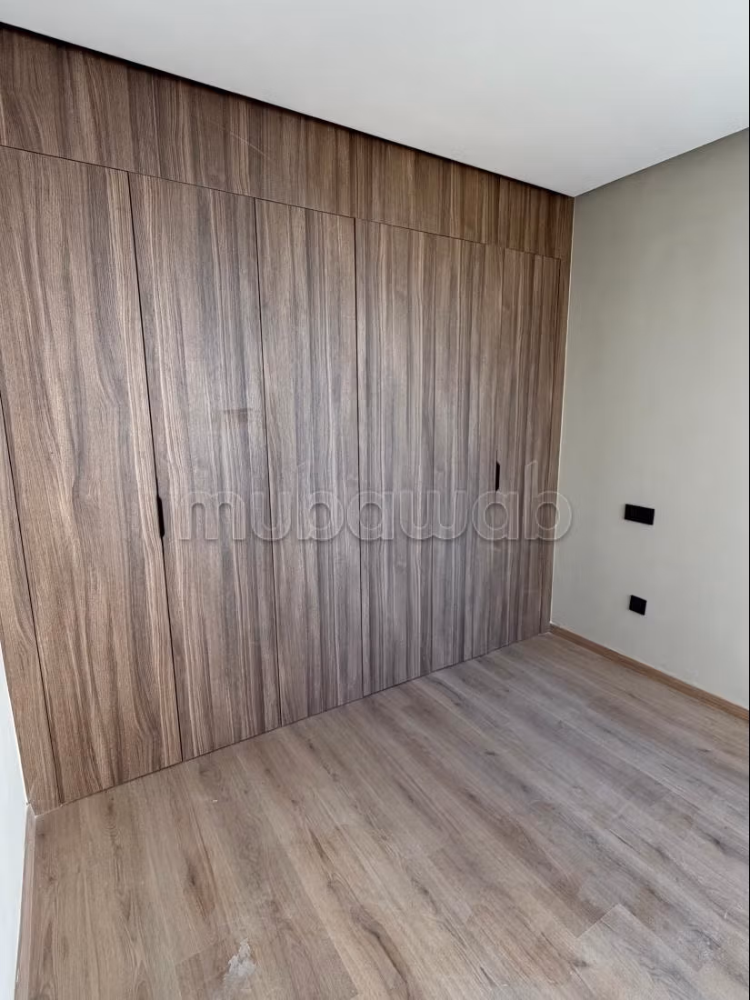 Studio premium à saisir
