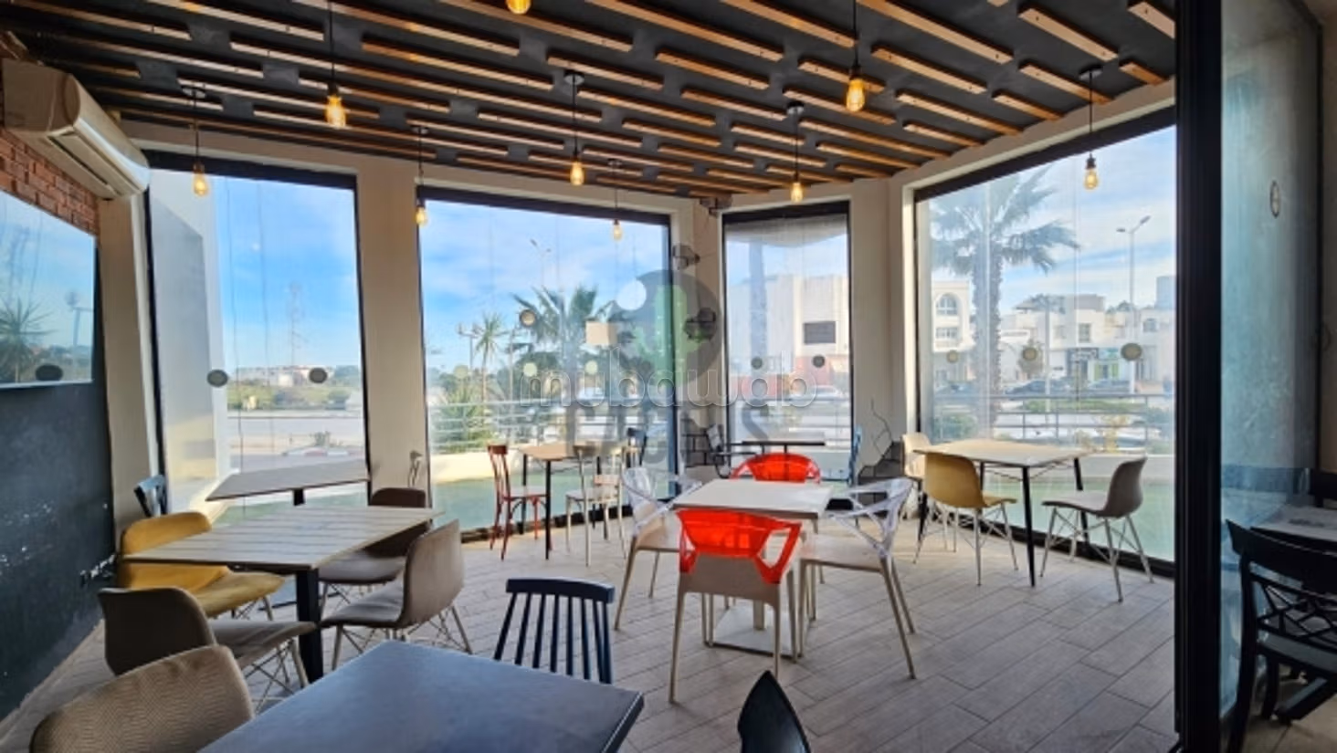 À Vendre Fond De Commerce et Mur d'un Café Resto