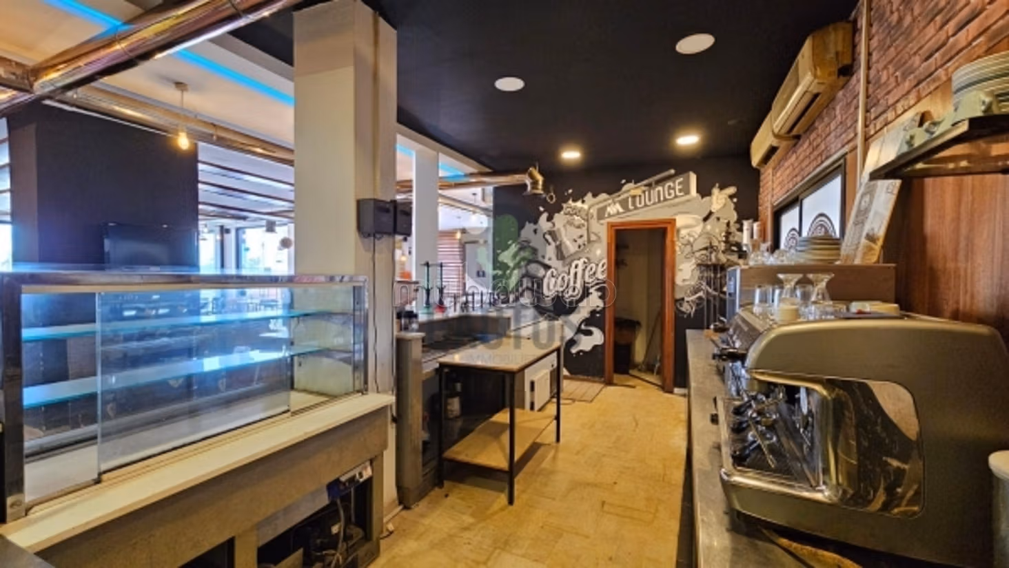 À Vendre Fond De Commerce et Mur d'un Café Resto