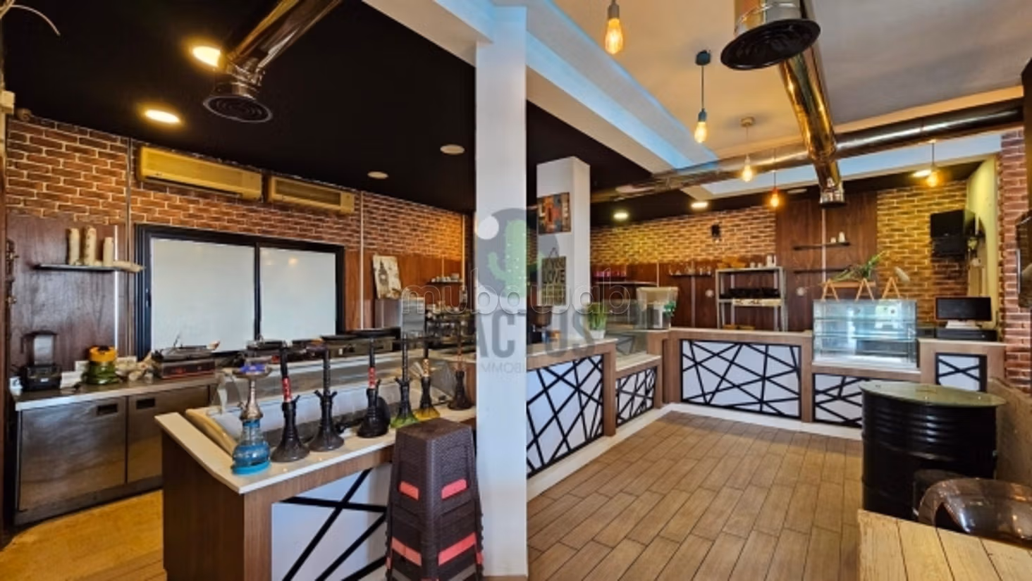 À Vendre Fond De Commerce et Mur d'un Café Resto