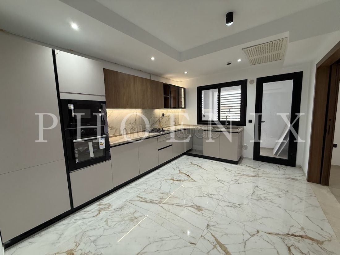 Appartement S3 avec terrasse aux JDC