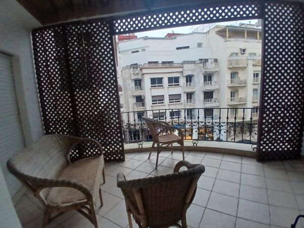 Appartement spacieux à vendre – 200 m² – 2ᵉ étage