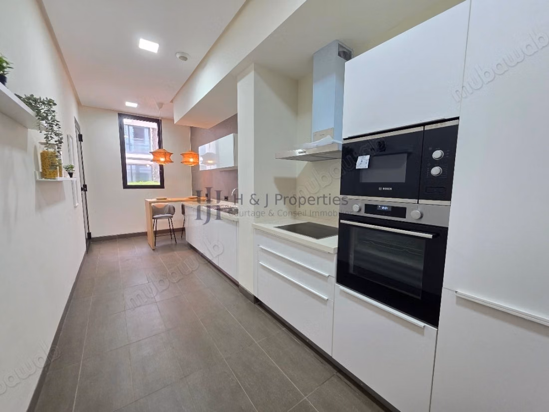 T3 meublé de 132m² – 2 chambres ch. De personnel