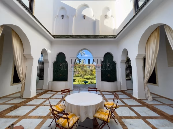 Villa Riad de Prestige à Louer