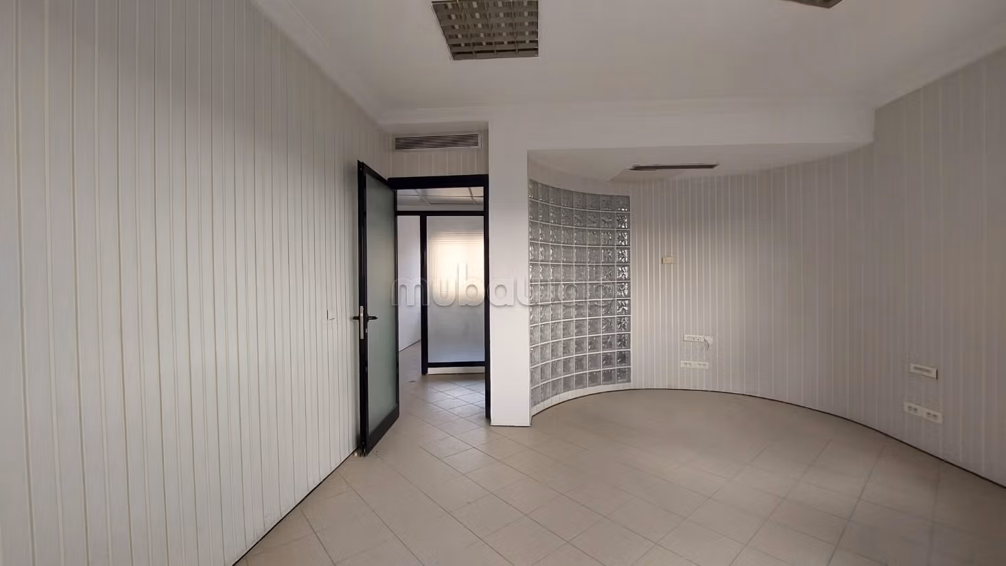 À louer Bureau H8 haut standing 200 m² Montplaisir