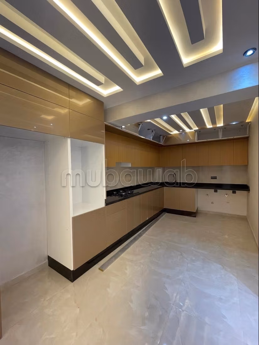 Appartement rénové de standing – Résidence sécurisée à Guéli... - More