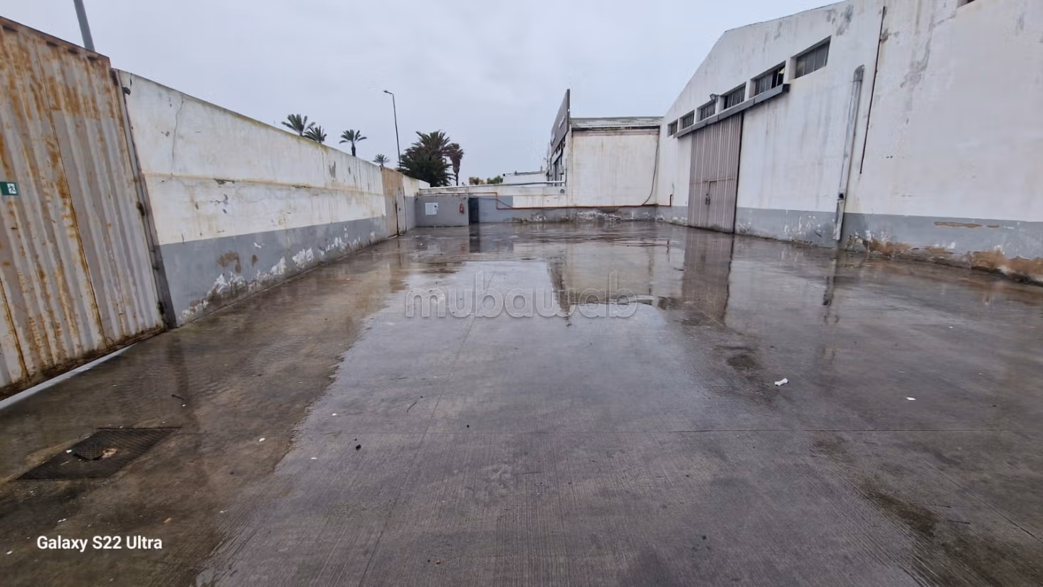 Commercial space for rent in Aïn Sebaâ. Area 2160 m²