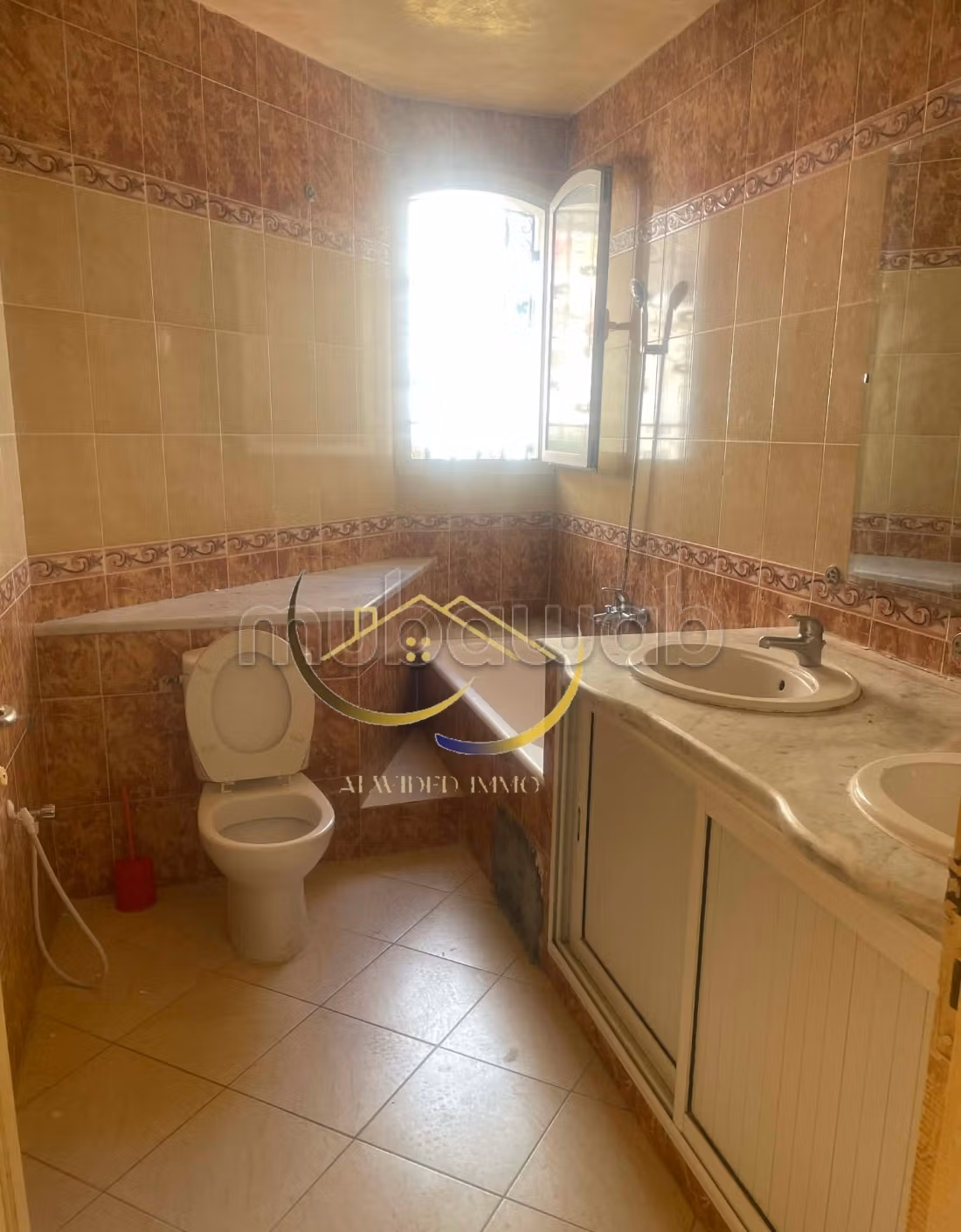 A louer une villa s5 a cite essalama