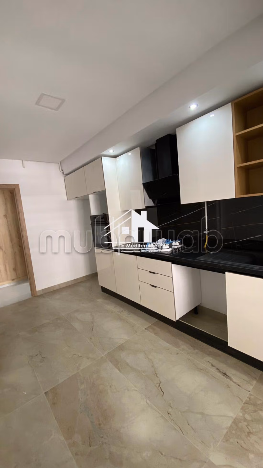 For sale a S2 apartment in Menzah 9c