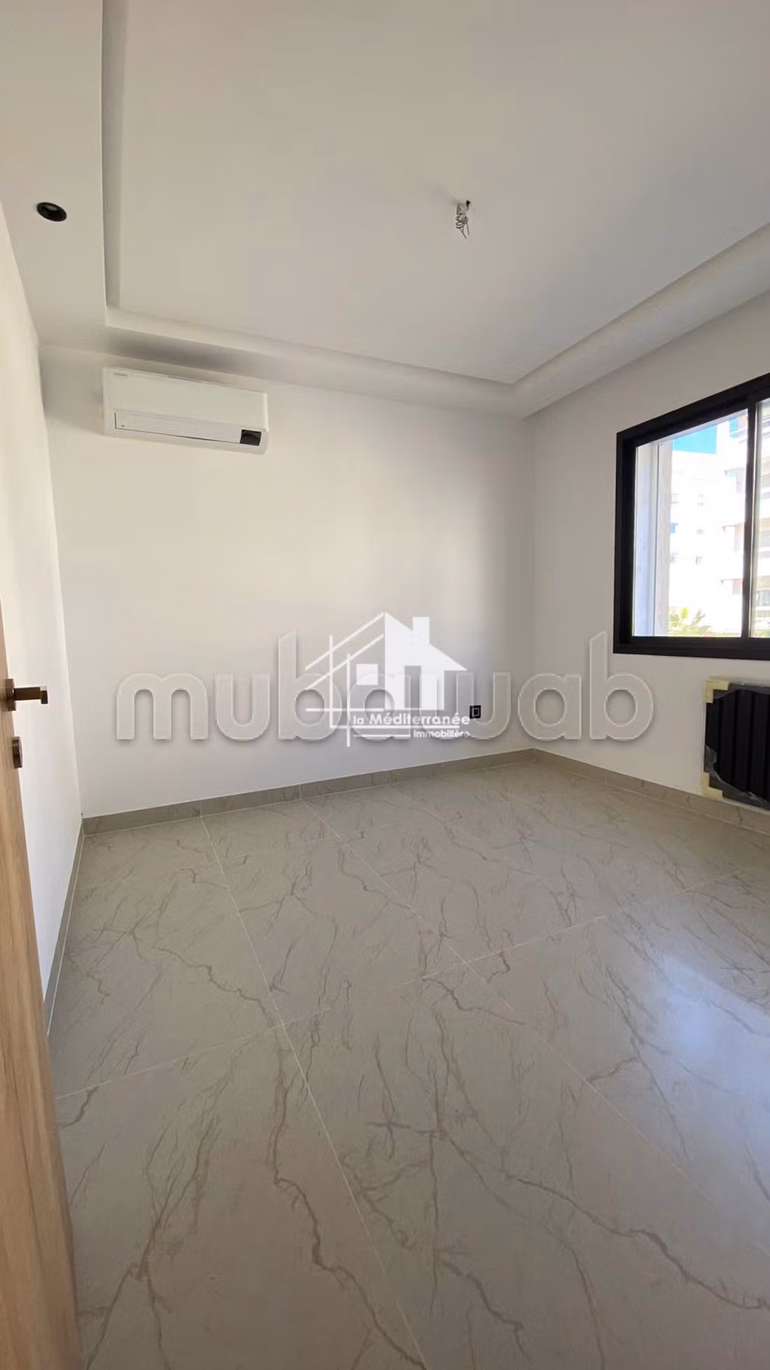 For sale a S2 apartment in Menzah 9c