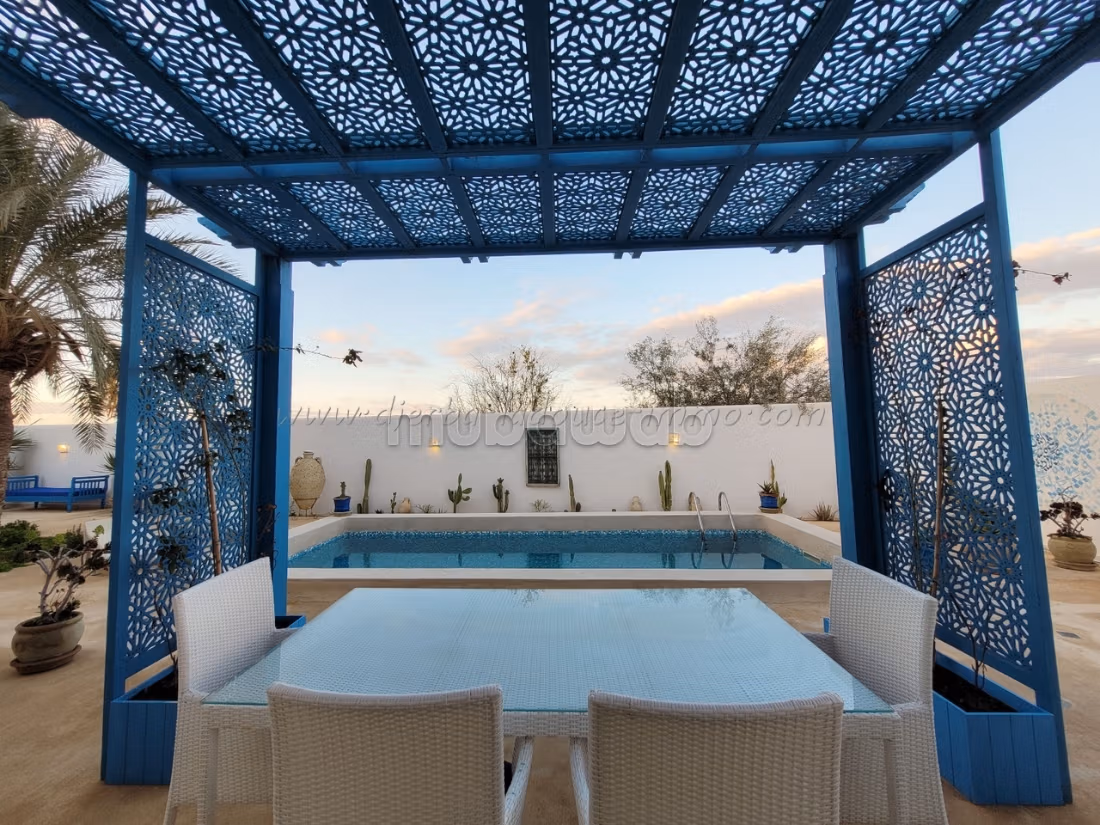 A vendre Belle maison S3 meublée houmt souk