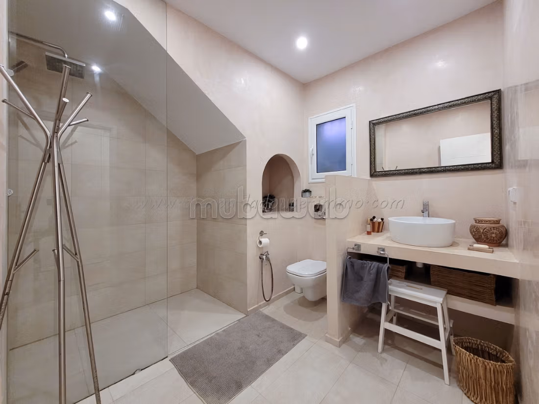A vendre Belle maison S3 meublée houmt souk