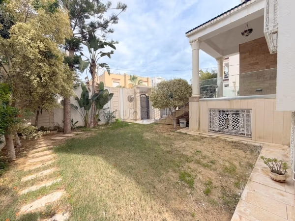 Villa prestigieuse à Sahloul 2
