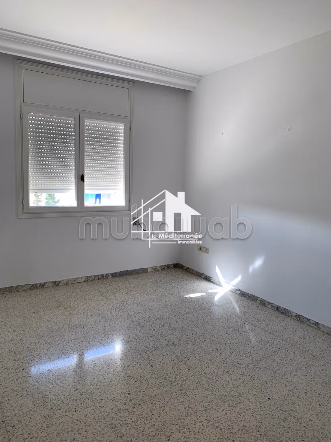 A vendre appartement s3 à ennaser 1