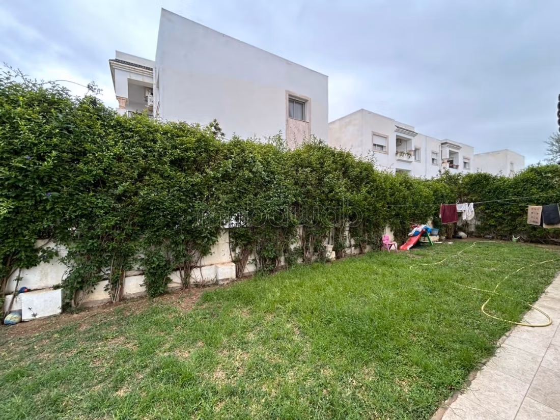 Appartement S3 avec jardin à La Soukra
