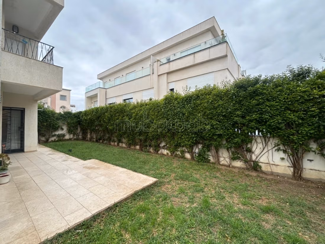 Appartement S3 avec jardin à La Soukra