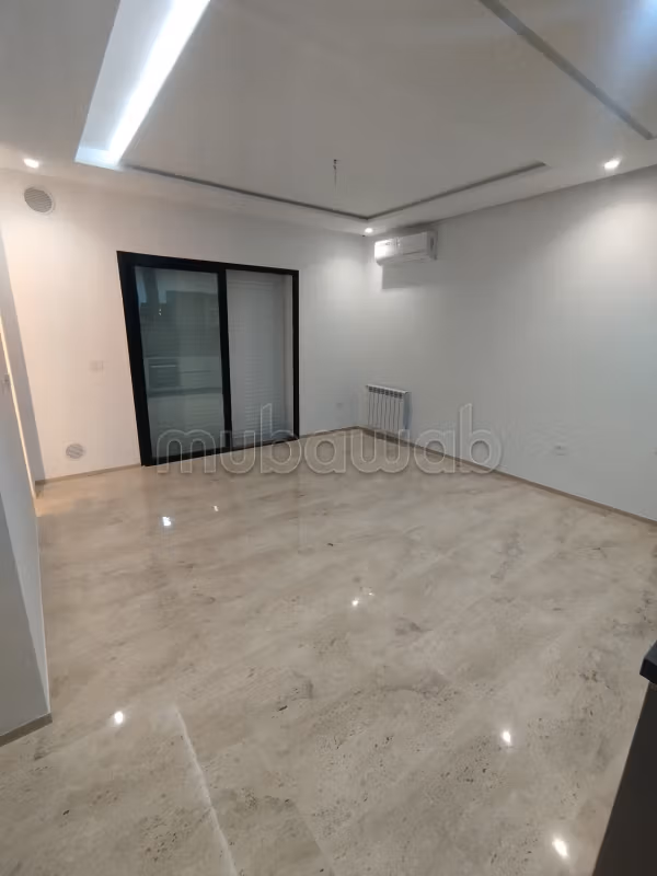 For rent a beautiful new apartment in the Gardens of Carthage