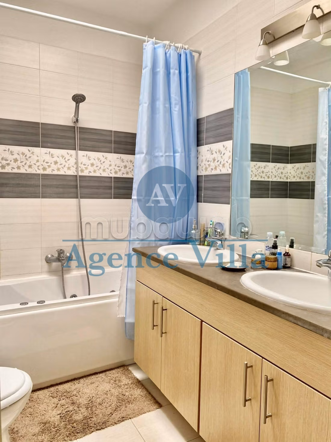 In affitto Duplex S3 arredato in Città Stade