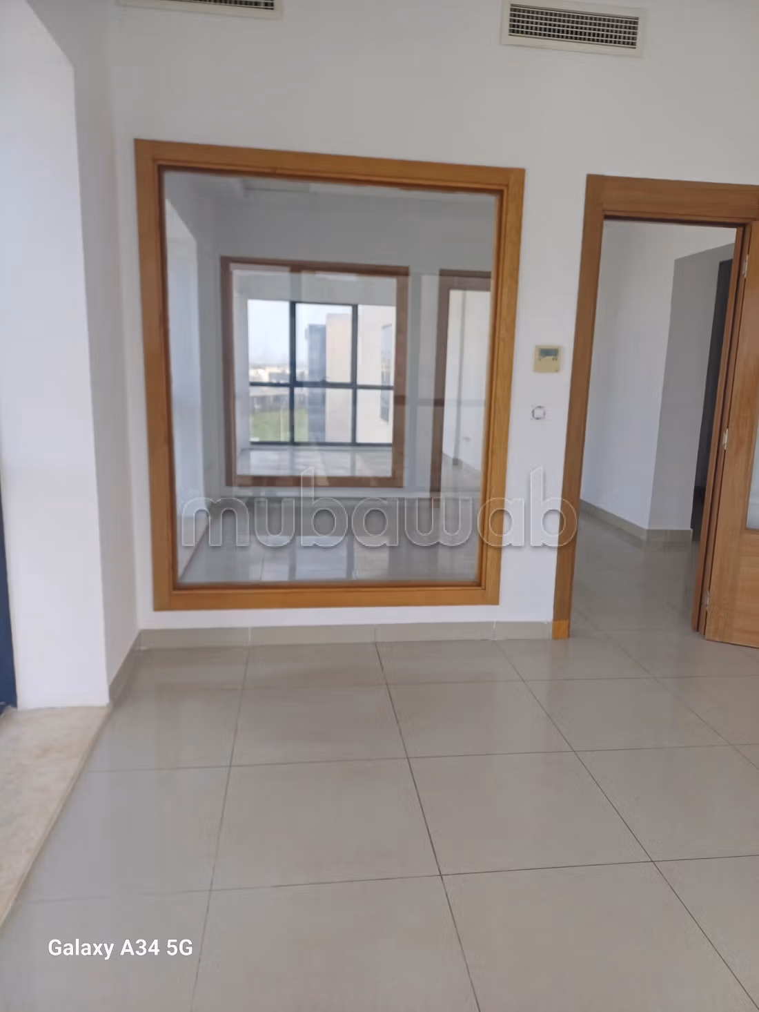 Location bureau de 158 m2 au centre urbain nord