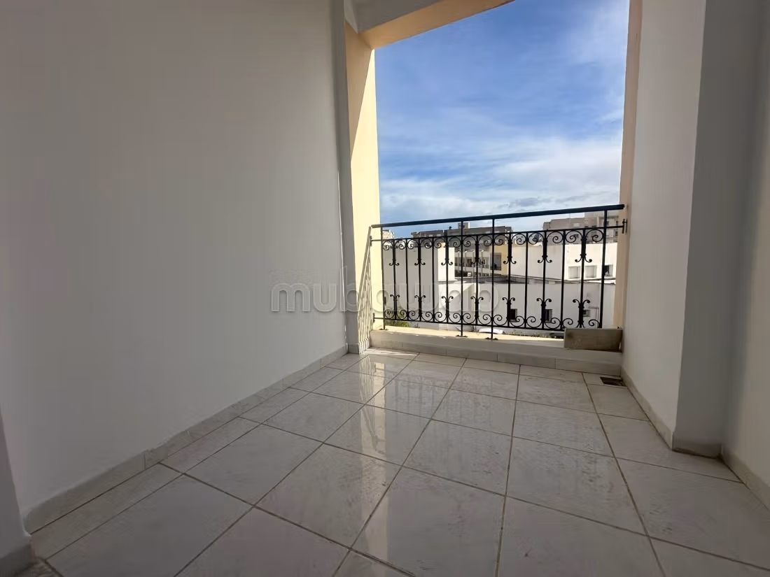 Splendido appartamento in affitto a Les Berges Du Lac 2. Superficie 100 m². Climatizzazione